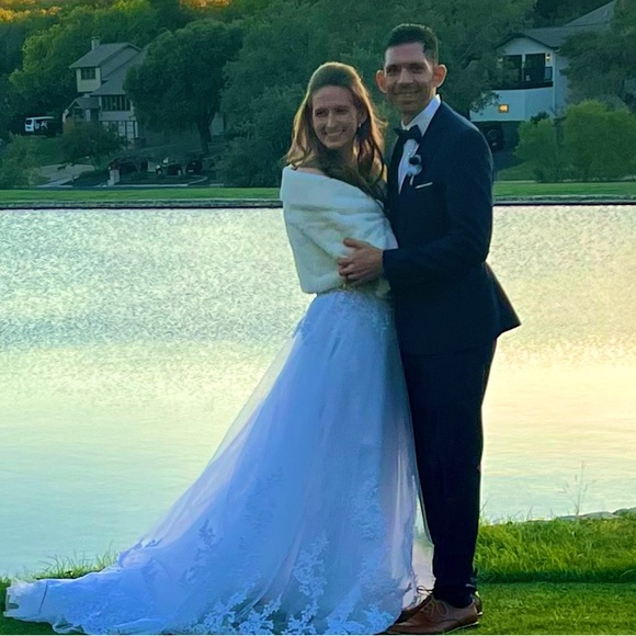 Meet your Posher, Sarah - Picture 1 of 1